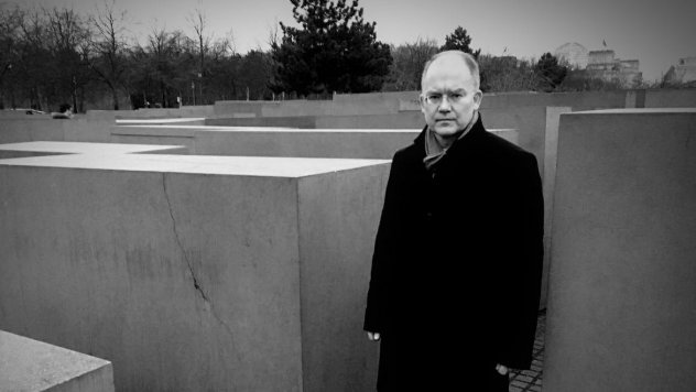 Sebastian Brehm MdB am Holocaust-Mahnmal in Berlin 